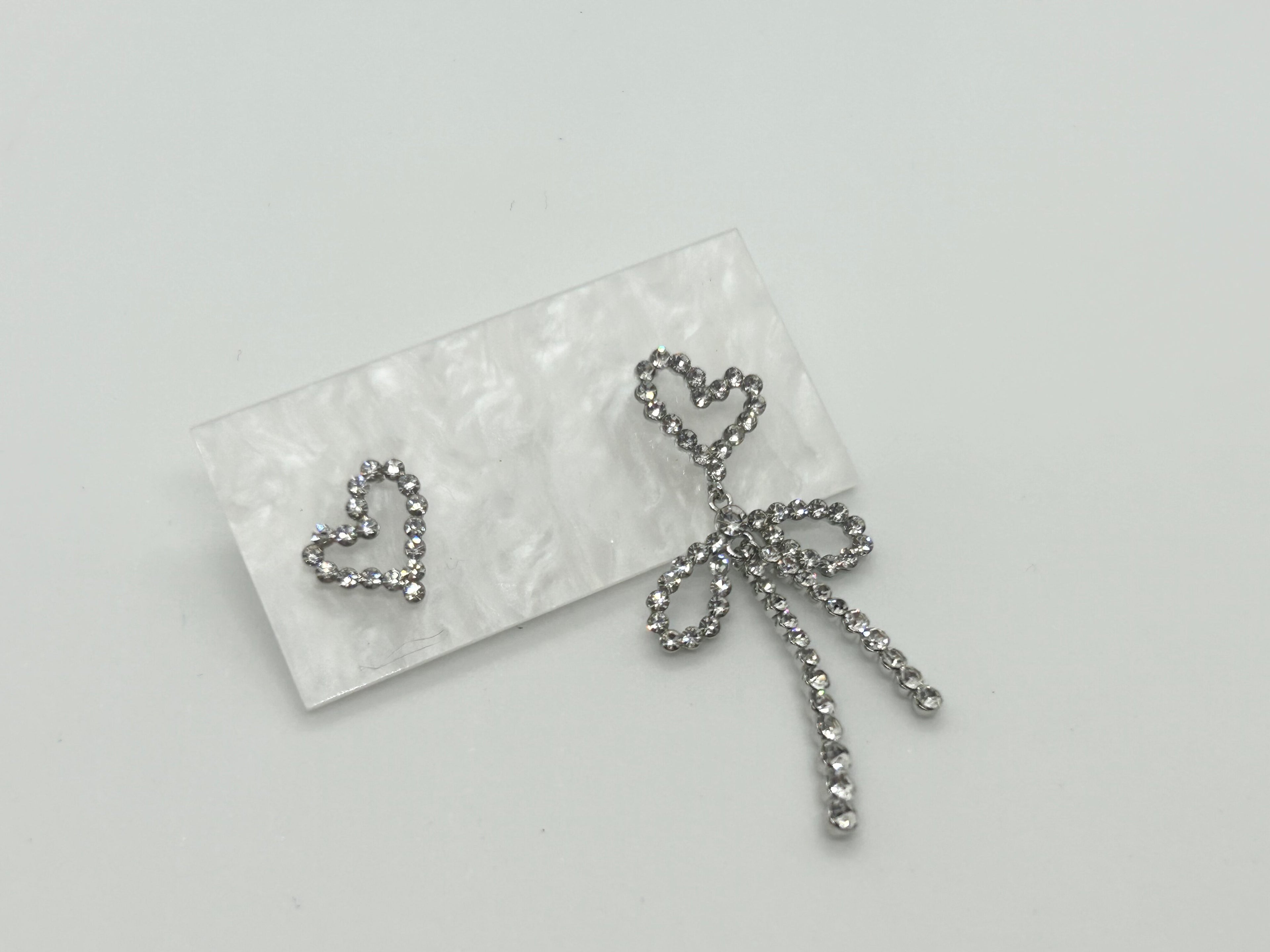 Twinkle Bow &amp; Heart Charm Earrings