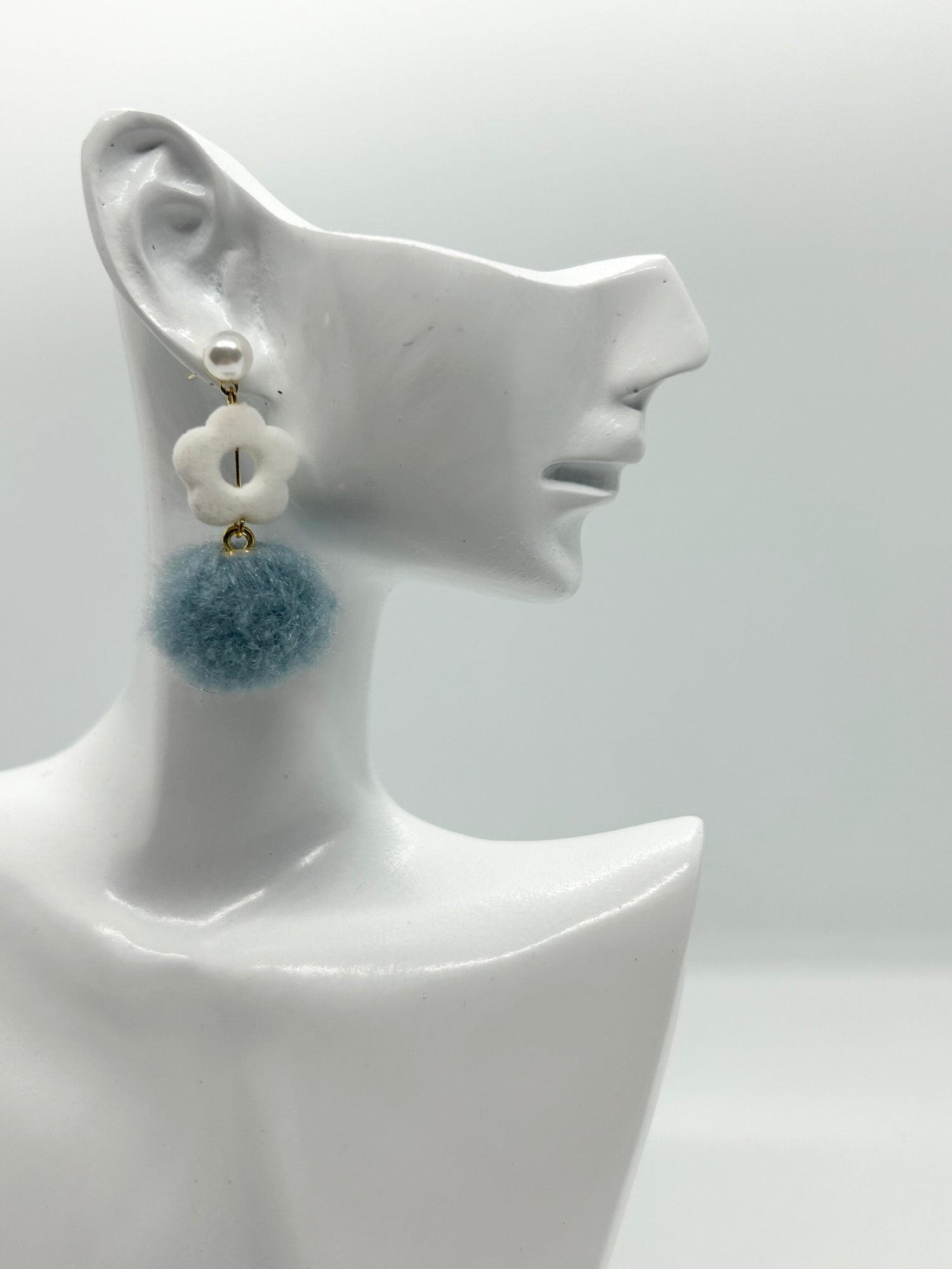 Frosty Bloom Earrings