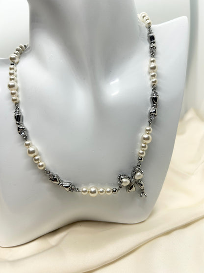 Lace of Love Pearl Necklace